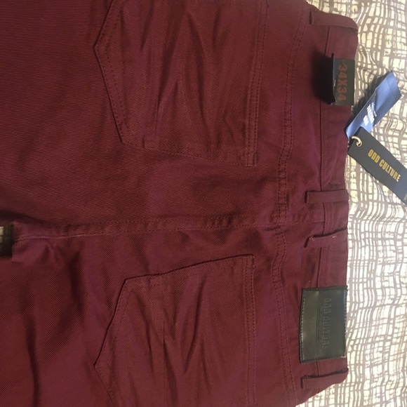 Brand new Men’s Burgundy Bikers Jeans - Picture 5 of 7